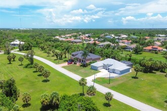 50 Barracuda Dr in Placida, FL - Building Photo - Building Photo