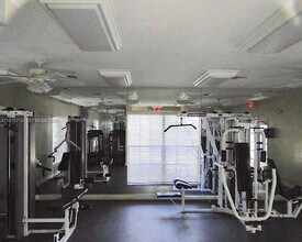 11211 W Atlantic Blvd, Unit 201 in Coral Springs, FL - Building Photo - Building Photo