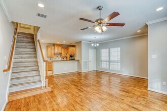 7118 Turtle Lagoon Row in Houston, TX - Building Photo - Building Photo