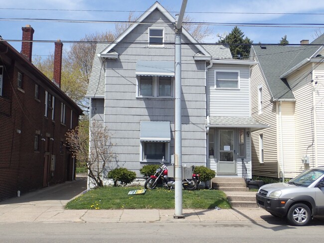 property at 710 W 26th St