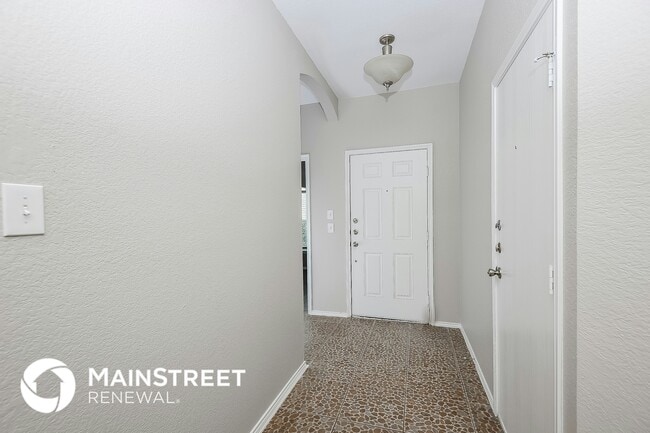 4613 Rockmill Trail, Unit 35-307 in Fort Worth, TX - Foto de edificio - Building Photo