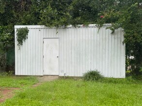 311 S Morgan Ave in Broussard, LA - Building Photo - Building Photo