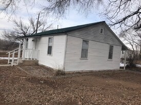 2020 US-40 in Vernal, UT - Foto de edificio - Building Photo