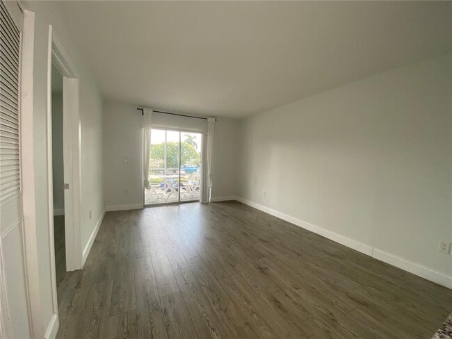 property at 6503 Winfield Blvd