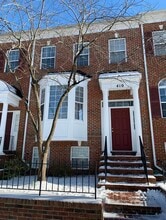 410 Redland Blvd in Rockville, MD - Foto de edificio - Building Photo