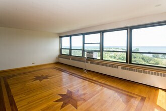 4180 N Marine Dr in Chicago, IL - Building Photo - Building Photo