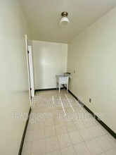 670 San Luisito Way in Sunnyvale, CA - Building Photo - Building Photo