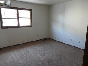 4045 E 20th Ave in Anchorage, AK - Building Photo - Building Photo