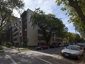 5750 N Kenmore in Chicago, IL - Foto de edificio - Building Photo