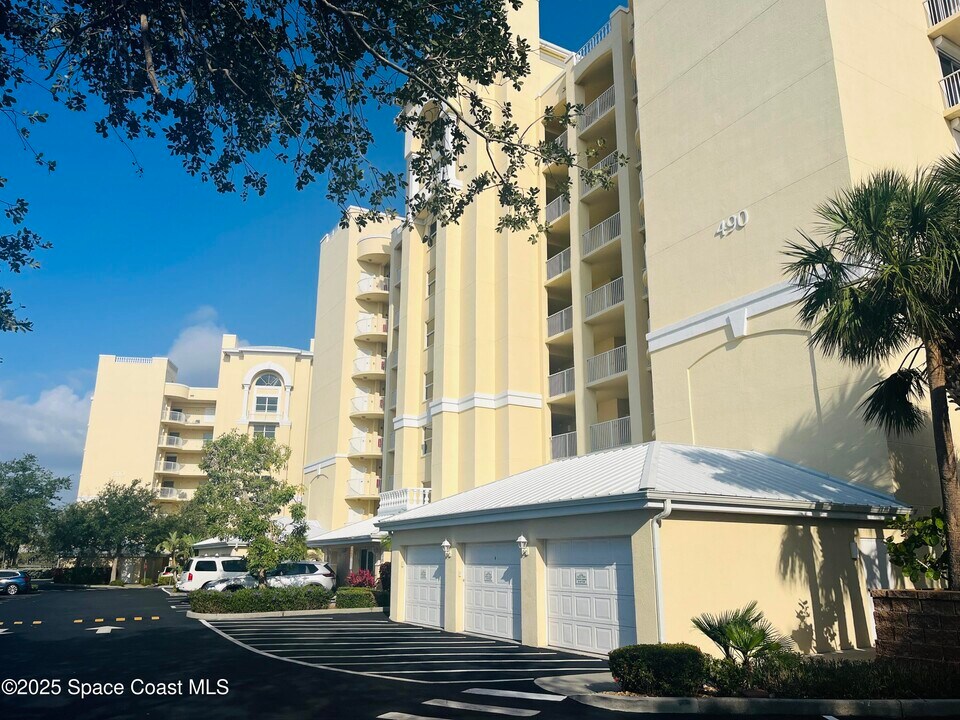 490 Sail Ln in Merritt Island, FL - Building Photo