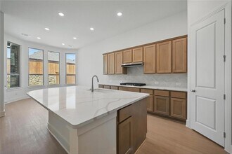 5064 Westhaven Cir, Unit 7 in Denison, TX - Building Photo - Building Photo