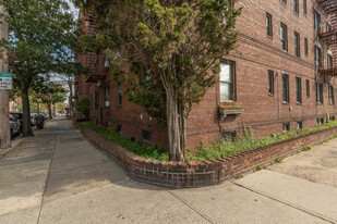 1900 Avenue W in Brooklyn, NY - Foto de edificio - Building Photo