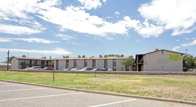 Monterrey East & Vista Sierra Apartments in El Paso, TX - Building Photo - Building Photo