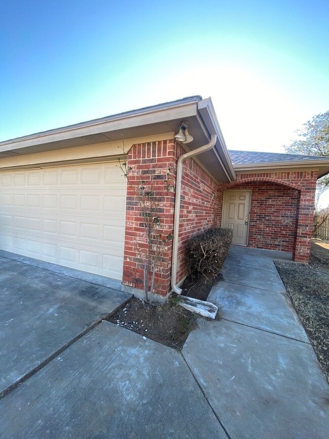 property at 1505 Karen Ct