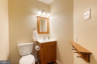 5915 Autumn Spell in Elkridge, MD - Building Photo - Building Photo