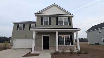 208 Glick Wy in Guyton, GA - Building Photo