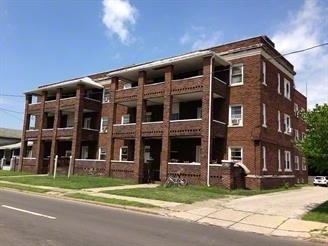 West End Place Apartments in Ashtabula, OH - Building Photo