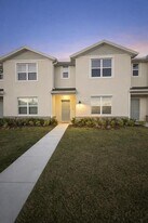 400 Preston Cv Dr in St. Cloud, FL - Building Photo