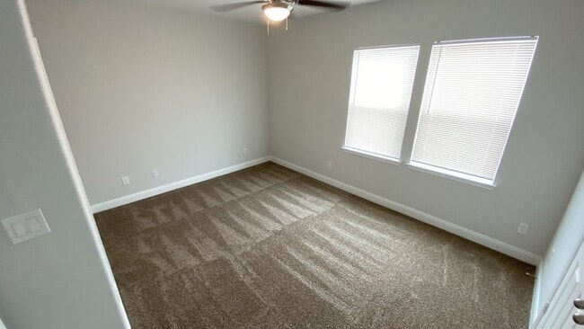 property at 5225 E Houston Rd