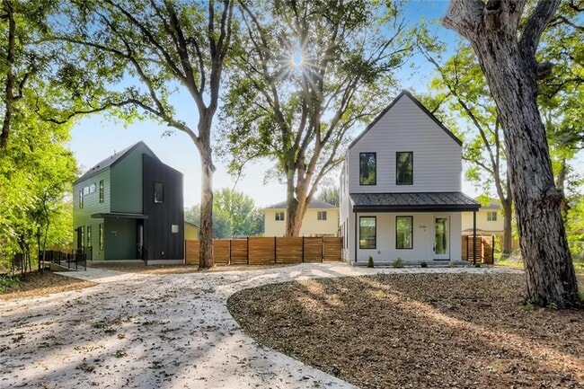1135 Walton Ln in Austin, TX - Building Photo - Building Photo