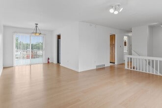 408 Briarwood Rd in Fort Collins, CO - Building Photo - Building Photo