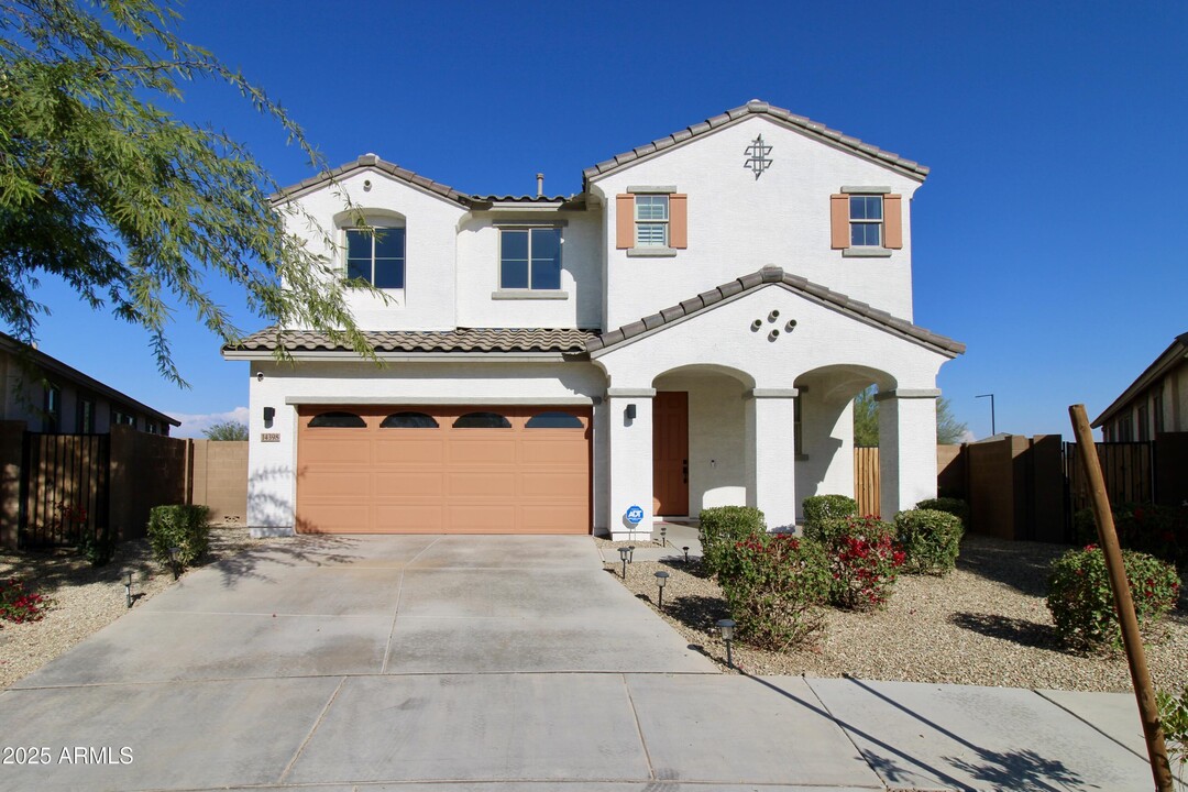 14398 West Honeysuckle Dr in Surprise, AZ - Building Photo