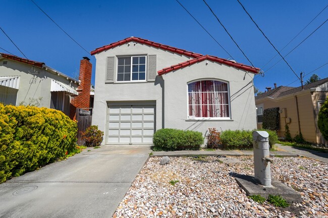 property at 1197 Santa Fe Ave