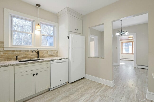 46 Mile Rd in Suffern, NY - Building Photo - Building Photo