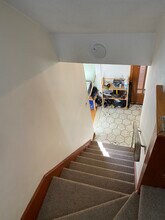 211 Holland St, Unit 213 in Somerville, MA - Foto de edificio - Building Photo