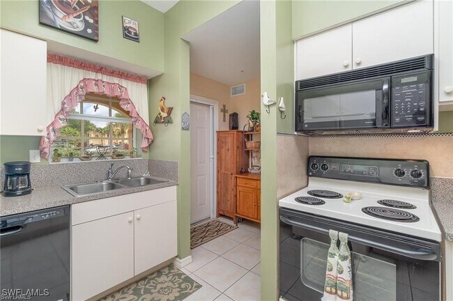 property at 950 Hancock Creek S Blvd