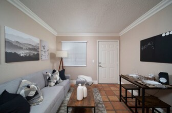 227 16th St in San Diego, CA - Building Photo - Building Photo