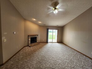 2399 Hopkins Dr in West Lafayette, IN - Building Photo - Building Photo