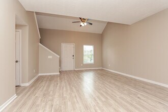 4904 Ottenville Ave in Nashville, TN - Building Photo - Building Photo