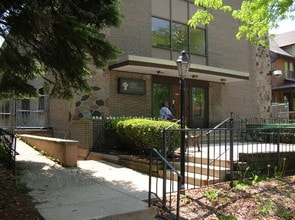 Johnson Legacy Apartments in Milwaukee, WI - Building Photo - Building Photo