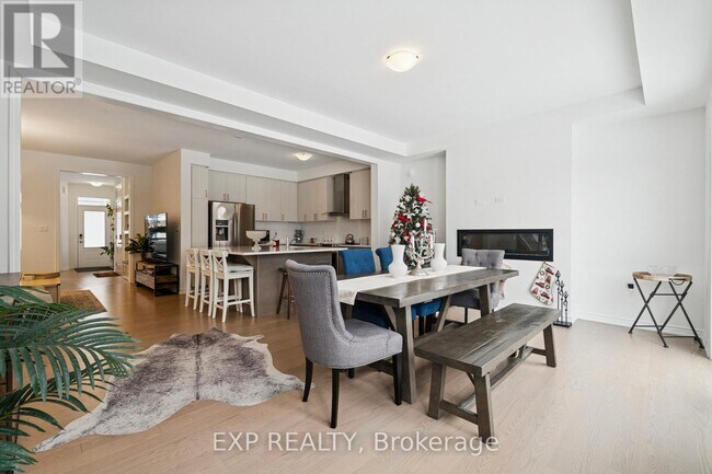 99 Mcbride Trl in Barrie, ON - Building Photo - Building Photo