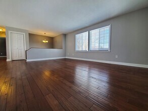 4103-19 1/2 19 1/2 Ln NW in Rochester, MN - Building Photo - Building Photo