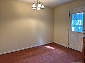 400 Cityview Ln in Fayetteville, NC - Foto de edificio - Building Photo