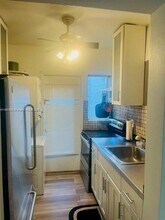 641 Española Wy in Miami Beach, FL - Building Photo - Building Photo