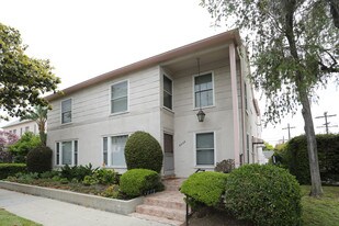 360 S Doheny Dr Apartments