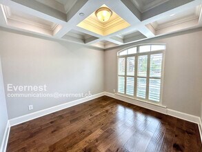 2141 Sugar Mill Dr in Nolensville, TN - Foto de edificio - Building Photo