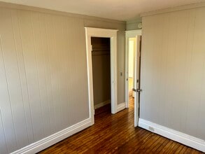 16 Goebel Place in Rochester, NY - Building Photo - Building Photo