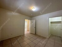 587 Woodward Ave photo'