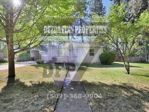 3035 W Monticello Pl in Spokane, WA - Building Photo - Building Photo