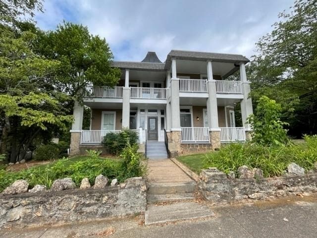 property at 3113 Emory St SW