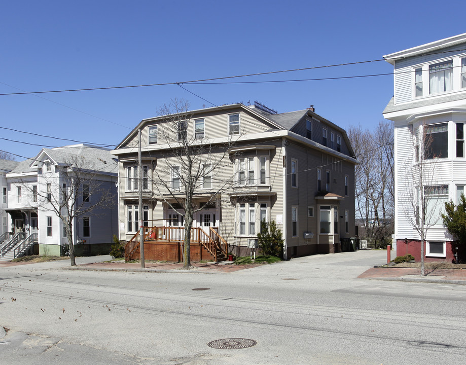 829-831 Congress St in Portland, ME - Building Photo