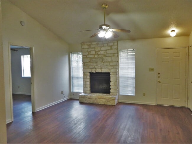 2106 Smith Branch Blvd in Georgetown, TX - Building Photo - Building Photo