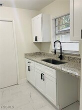2243 South St in Ft. Myers, FL - Building Photo - Building Photo