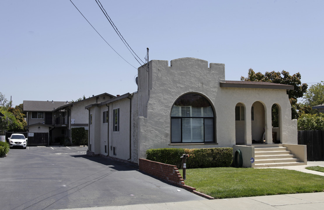 20026 Wisteria St in Castro Valley, CA - Building Photo