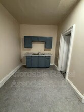 1240 W Washington St in Milwaukee, WI - Building Photo - Building Photo