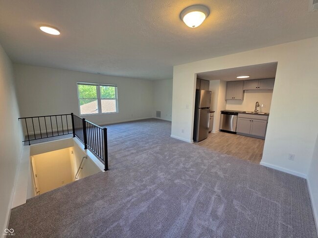 10207 Penrith Dr in Indianapolis, IN - Building Photo - Building Photo